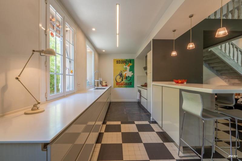 Maison - 200 m² - 5 pièces