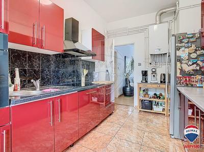 Appartement - 80 m² - 4 pièces