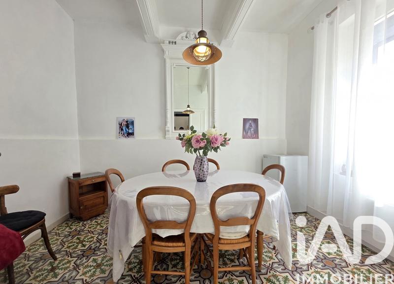 Maison de village - 203 m² - 8 pièces