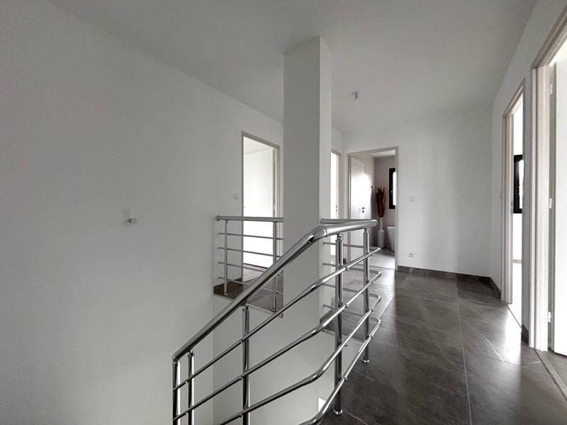 Maison - 124 m² - 5 pièces