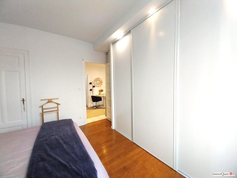 Appartement - 80 m² - 3 pièces