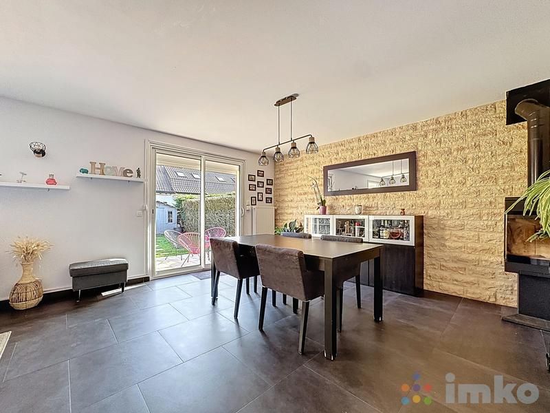 Maison - 84 m² - 5 pièces