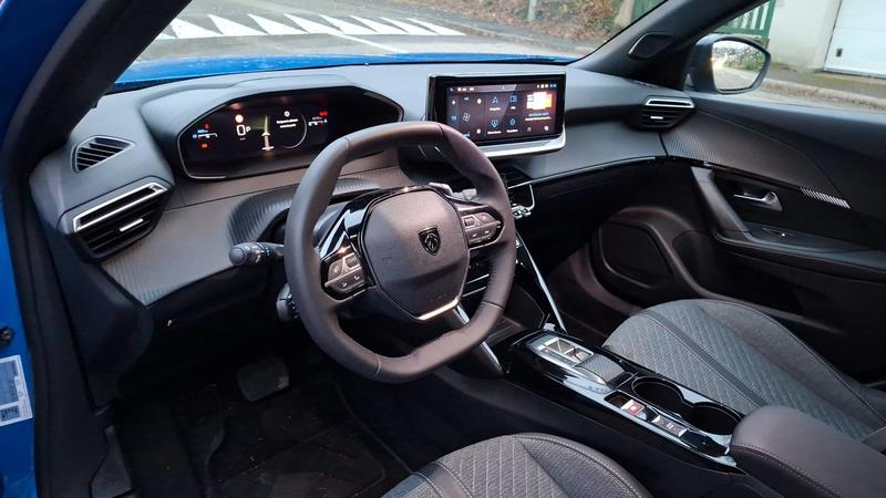 Peugeot 2008 1.2 PureTech 130 Eat8 Allure