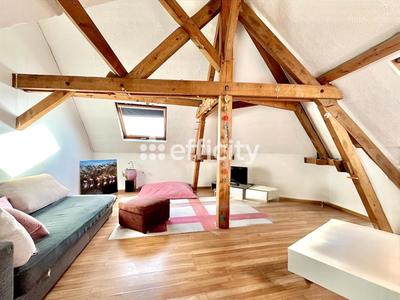 Appartement - 97 m² - 4 pièces