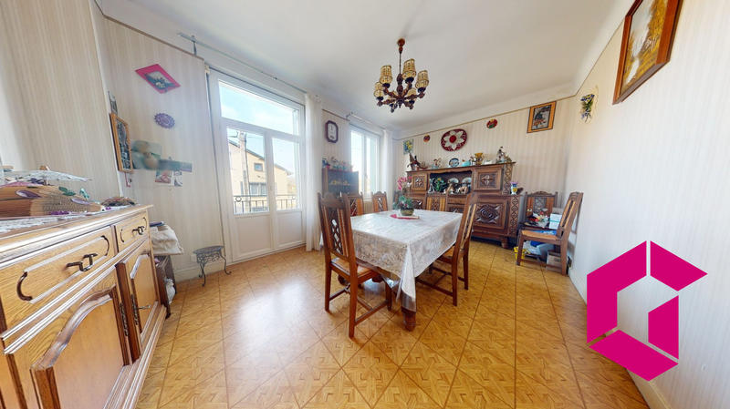 Maison - 130 m² - 6 pièces