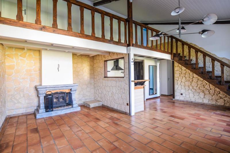 Maison - 84 m² - 3 pièces