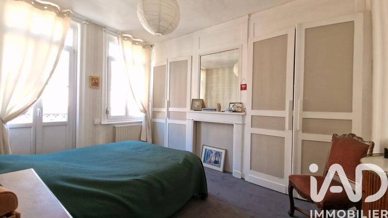 Maison - 174 m² - 6 pièces