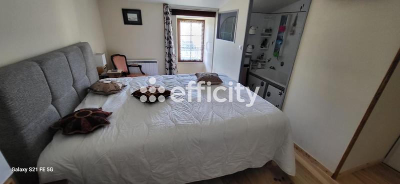 Maison - 144 m² - 7 pièces