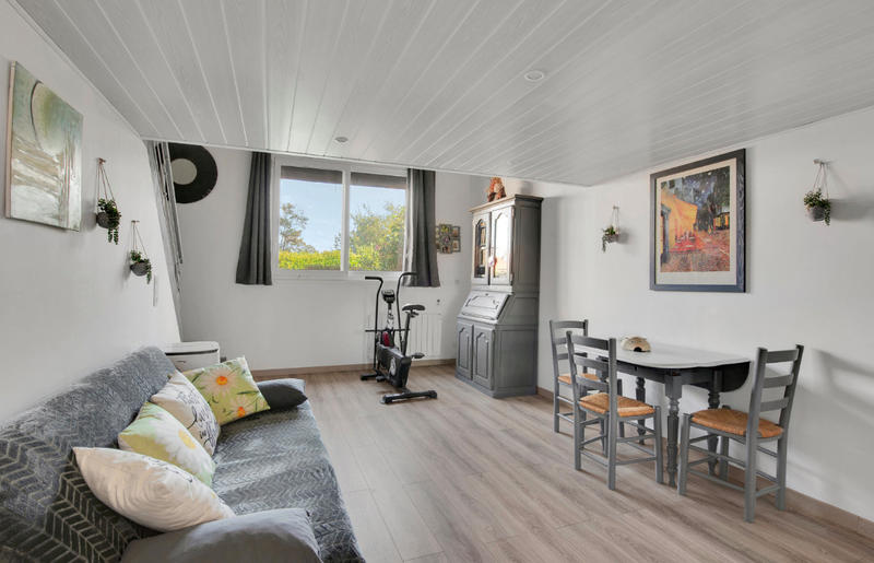 Maison - 158 m² - 8 pièces