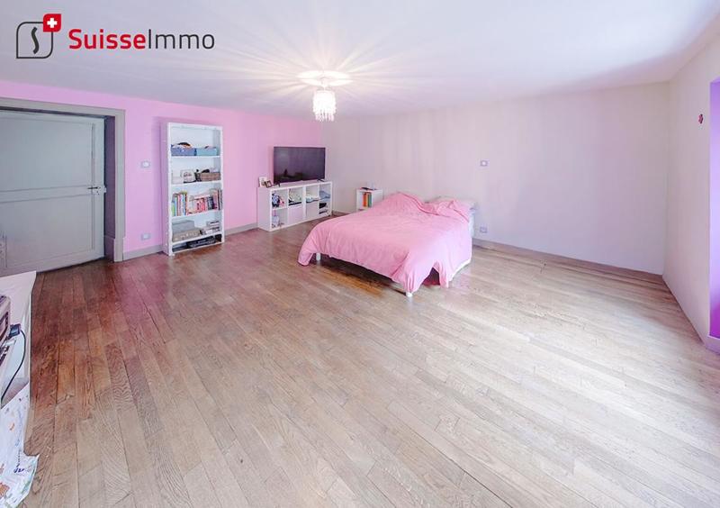 Appartement - 177 m² - 5 pièces