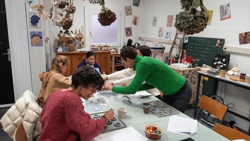 Atelier de création de son bracelet personnalisé en pierres naturelles