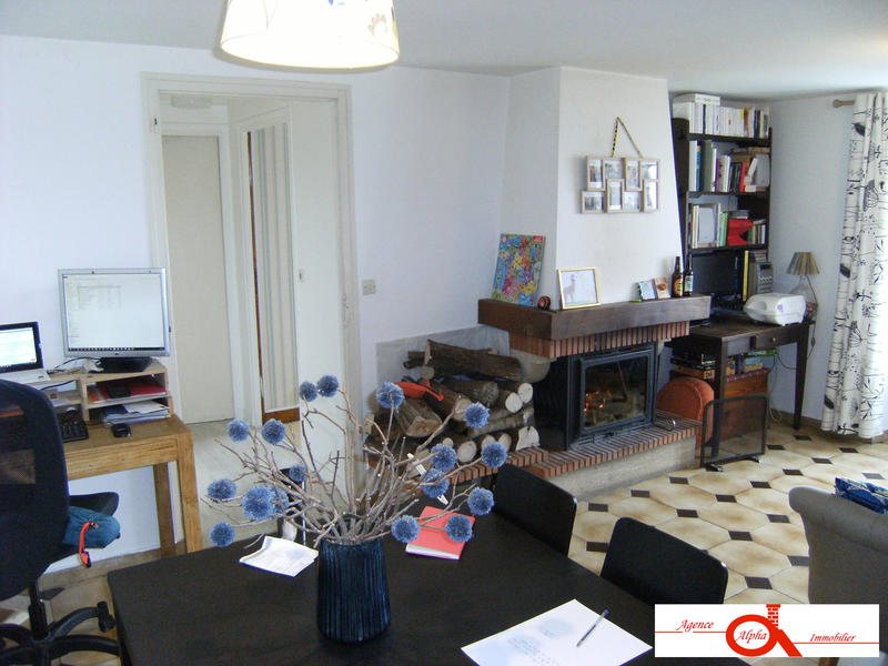 Maison - 85 m² - 4 pièces