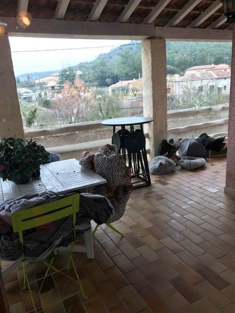 Maison - 100 m² - 6 pièces