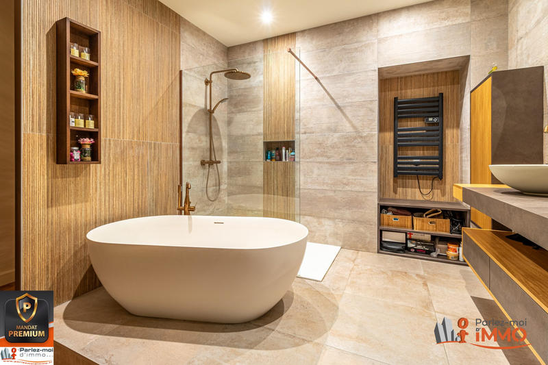 Appartement - 72 m² - 3 pièces