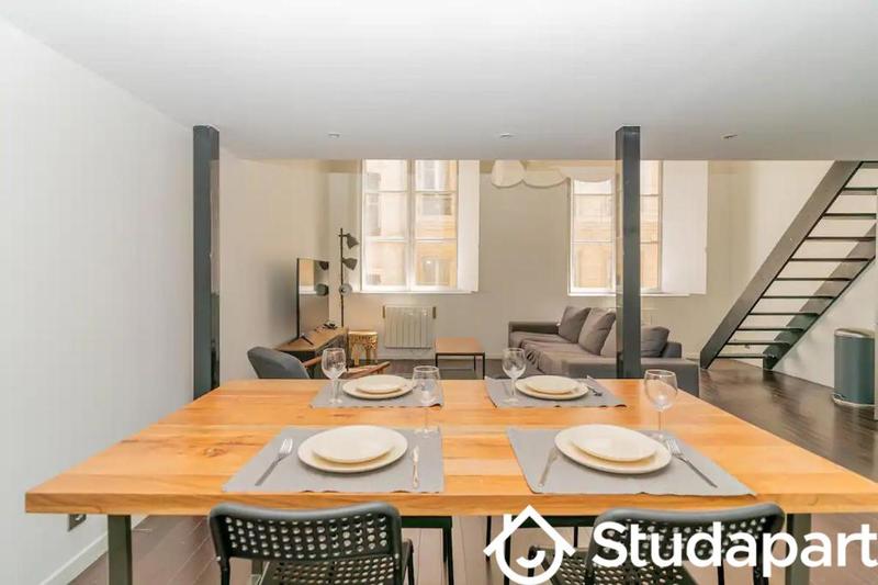 Chambre - 12 m² - 1 pièce