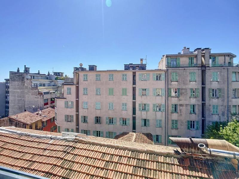 Studio - 21 m² - 1 pièce