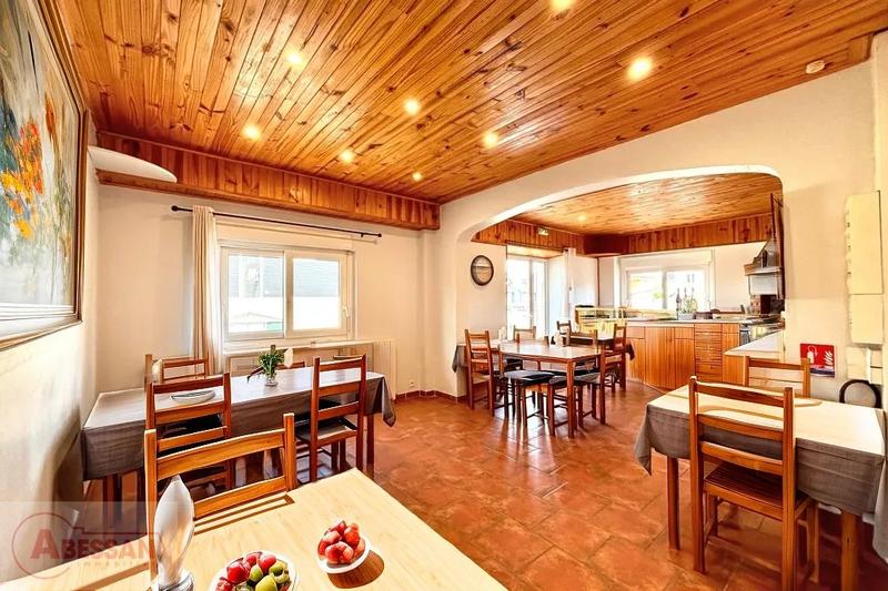 Maison - 165 m² - 6 pièces