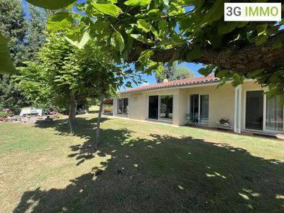 Maison - 158 m² - 6 pièces