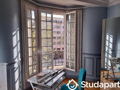 Chambre - 13 m² - 1 pièce