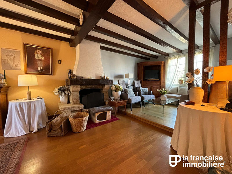 Maison - 141 m² - 5 pièces