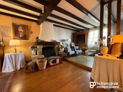 Maison - 141 m² - 5 pièces