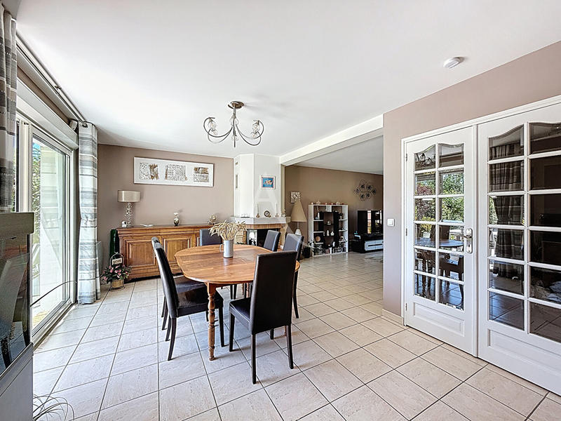 Maison - 140 m² - 7 pièces