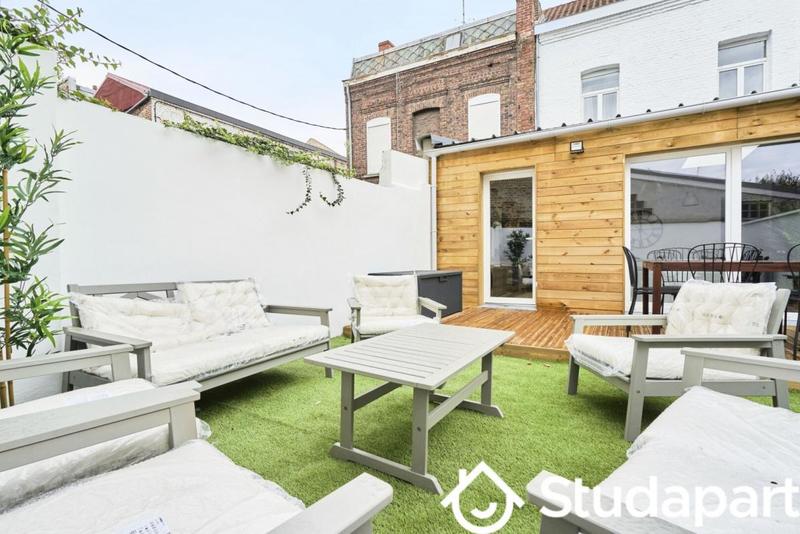 Chambre - 13 m² - 1 pièce