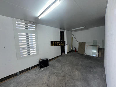 Local commercial - 55 m² - 3 pièces