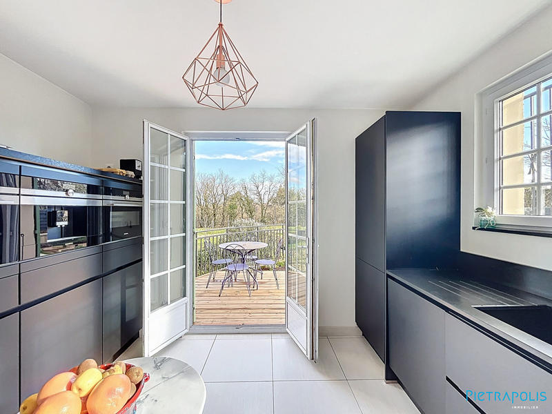 Villa - 183 m² - 5 pièces