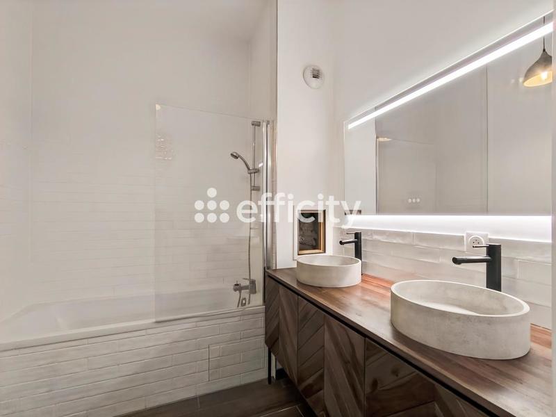 Appartement - 83 m² - 4 pièces