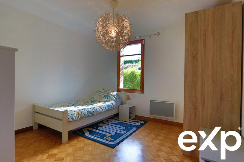 Appartement - 138 m² - 5 pièces