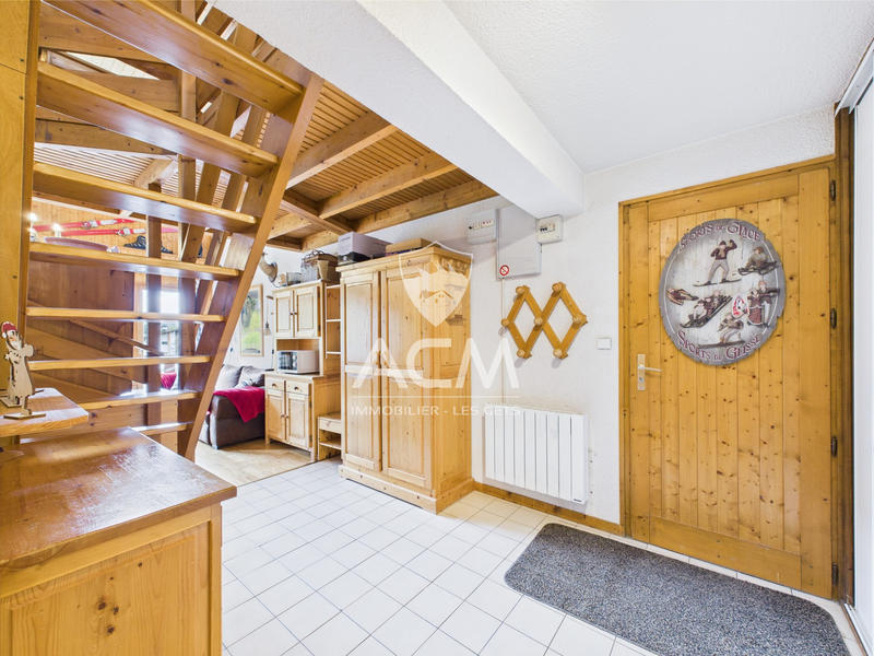 Appartement - 65 m² - 5 pièces