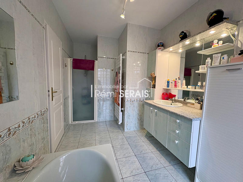 Maison - 154 m² - 5 pièces