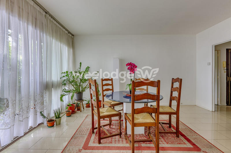 Appartement - 103 m² - 5 pièces