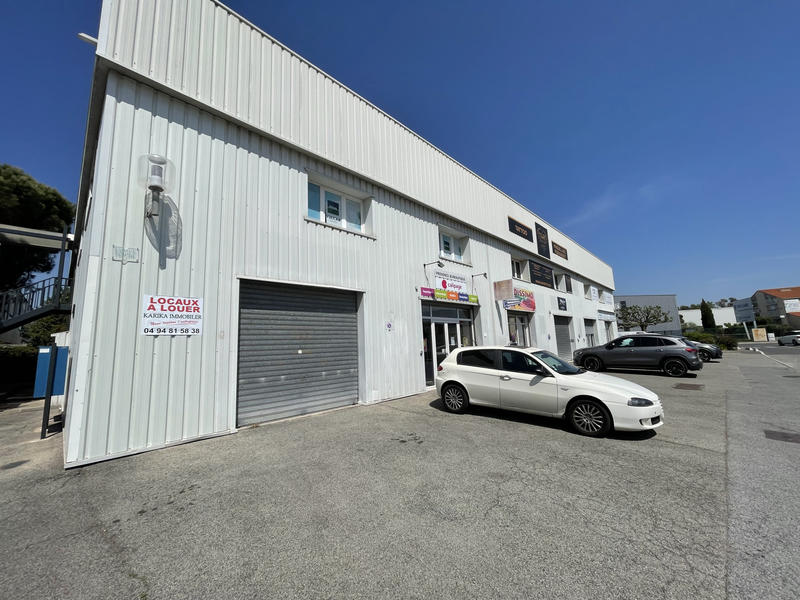 Local commercial - 141 m²