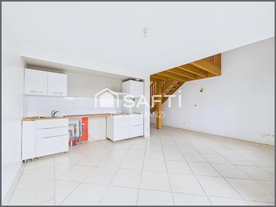Maison - 64 m² - 3 pièces