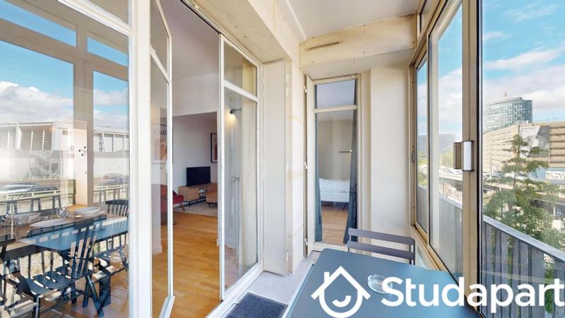 Chambre - 14 m² - 1 pièce