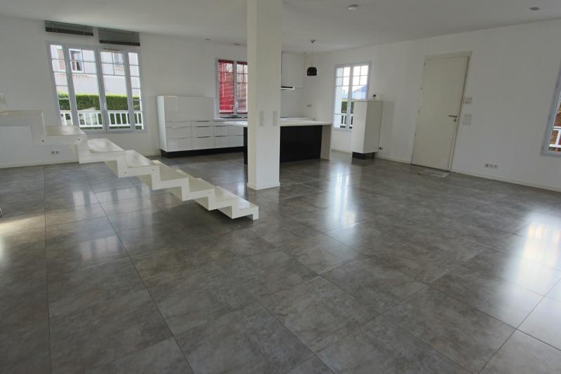 Maison - 150 m² - 4 pièces