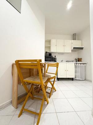 Studio - 24 m² - 1 pièce