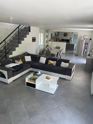 Maison - 190 m² - 7 pièces