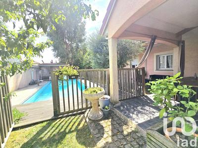 Maison - 178 m² - 8 pièces