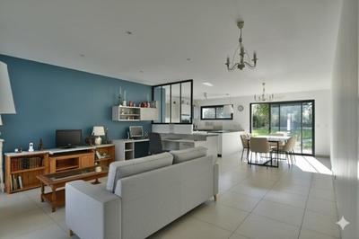 Maison - 115 m² - 6 pièces