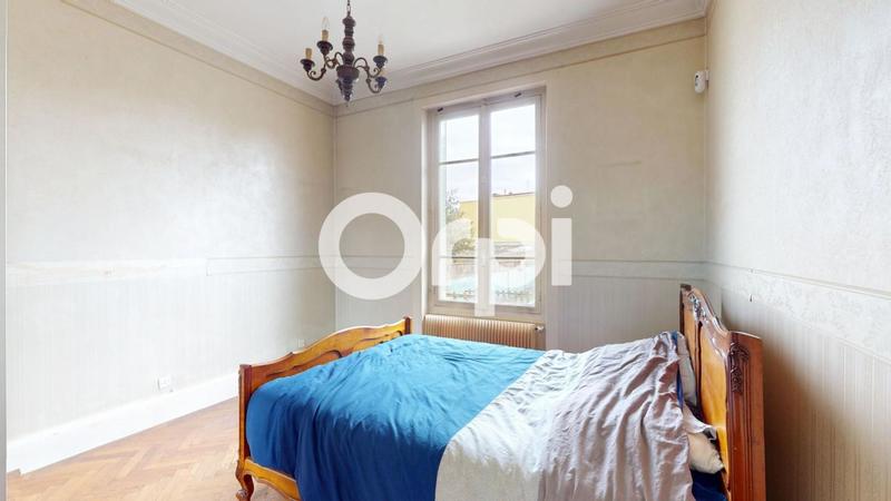 Maison - 93 m² - 4 pièces