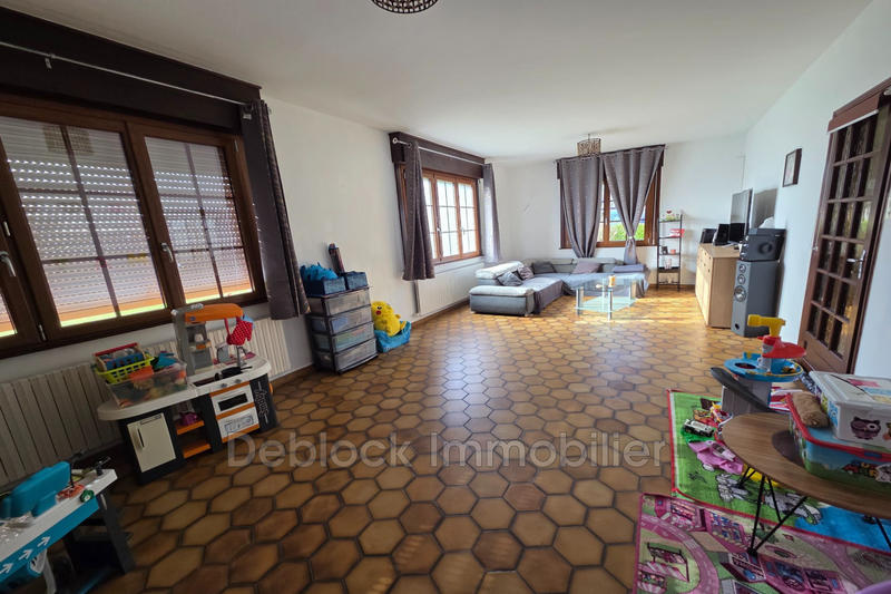 Maison - 138 m² - 4 pièces