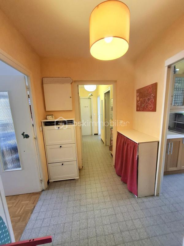 Appartement - 70 m² - 3 pièces