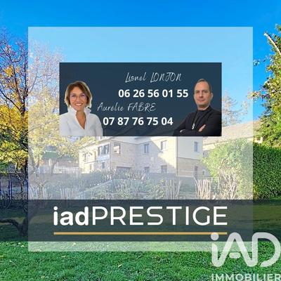 Maison de maîtres - 275 m² - 12 pièces