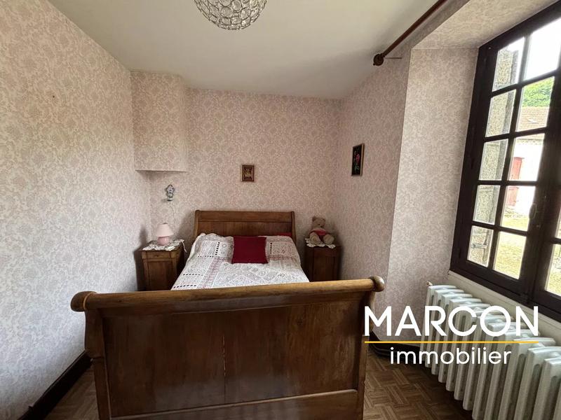 Maison - 212 m² - 8 pièces