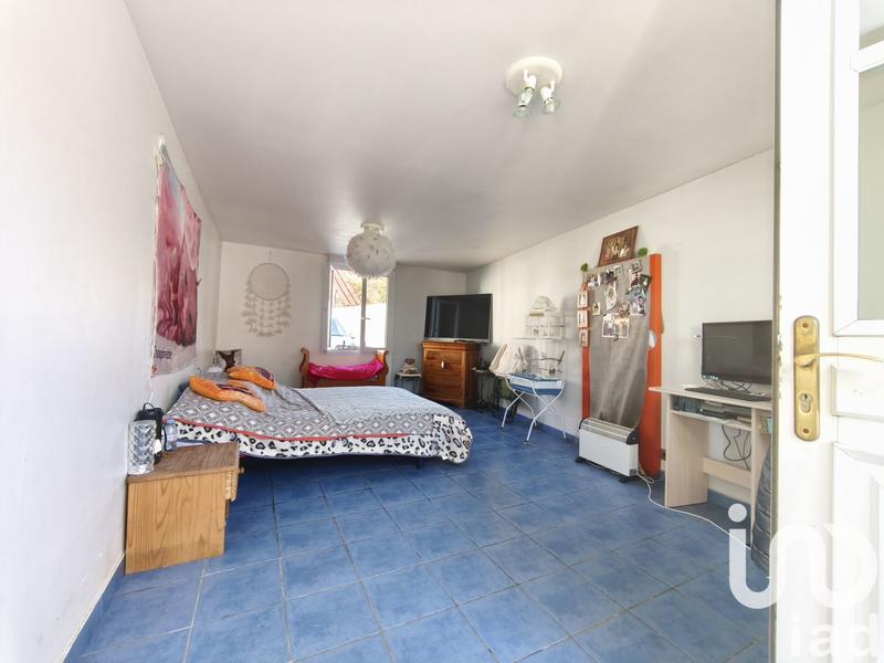 Maison - 227 m² - 11 pièces
