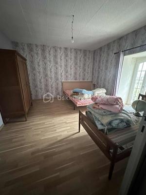 Corps de ferme - 223 m² - 10 pièces