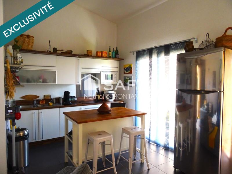 Maison - 176 m² - 8 pièces